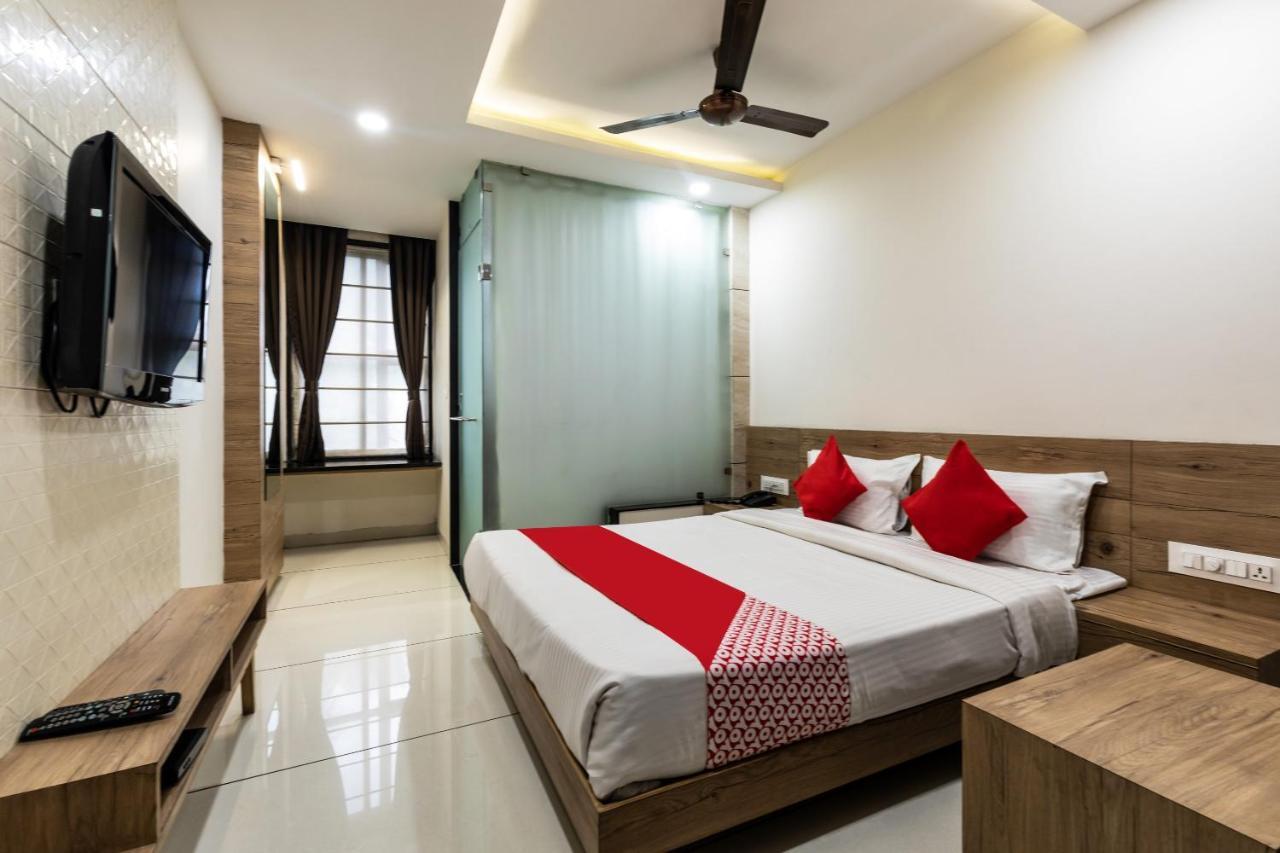 Capital O 47403 Hotel Manjeet Bhopal Exterior foto