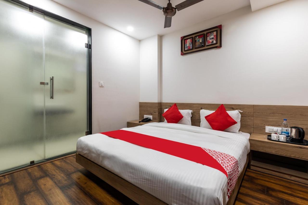 Capital O 47403 Hotel Manjeet Bhopal Exterior foto