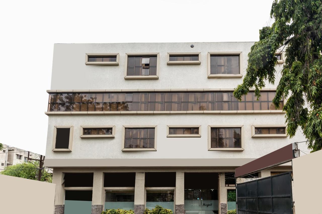 Capital O 47403 Hotel Manjeet Bhopal Exterior foto